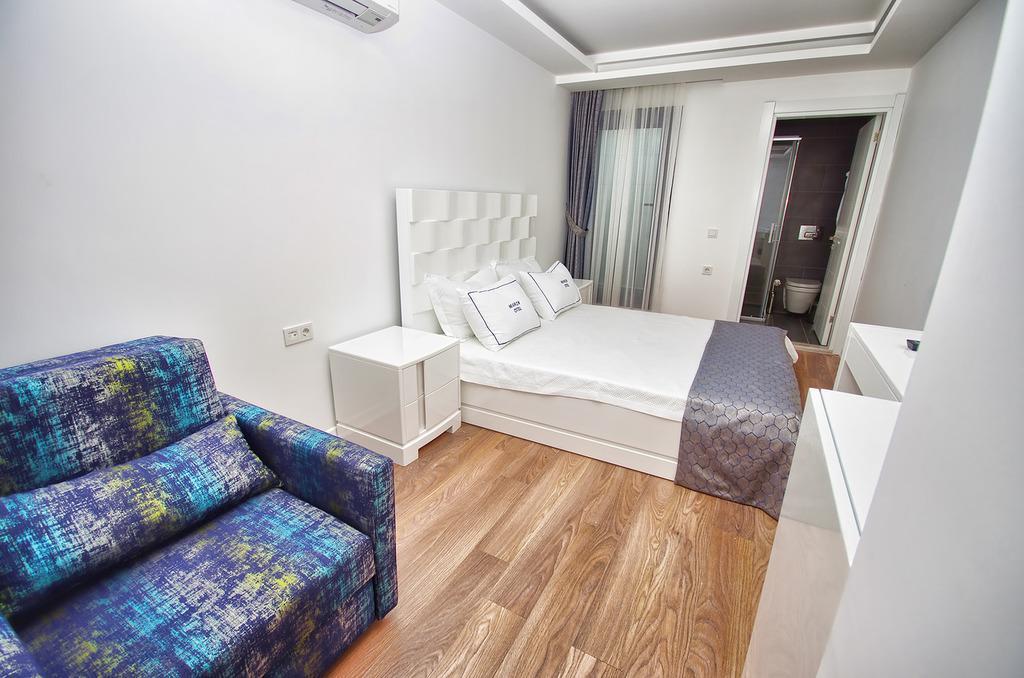 Marin Otel Urla Exterior foto